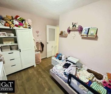 Wesley Close, Cradley Heath, B64 - Photo 1