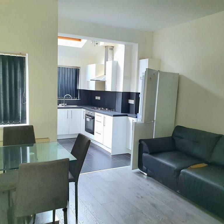 3 bedroom house to rent - Photo 1