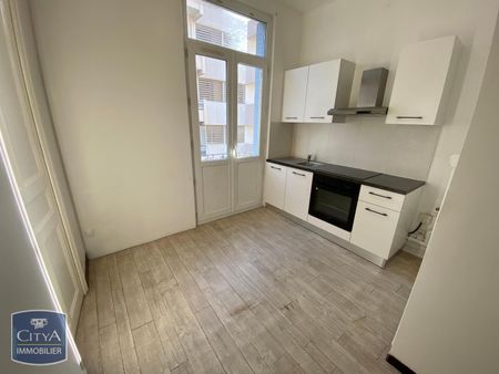 Location Appartement 1 pièce 30m² TOULON 83000 - Photo 3