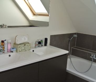 Halfopen woning te huur te Westrozebeke - Photo 1