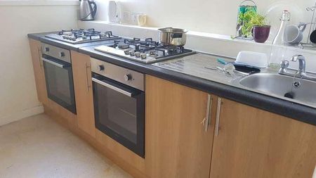 Branksome Wood Road, BH2 - Photo 4