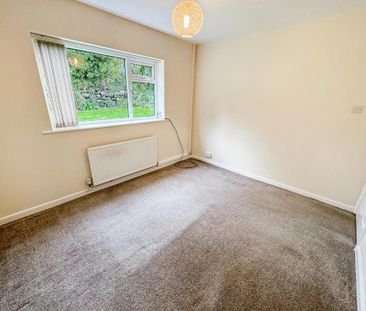 3 bedroom detached bungalow to rent - Photo 4