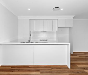 9 Treeton Close, Farley NSW 2320 - House For Rent | Domain - Photo 2