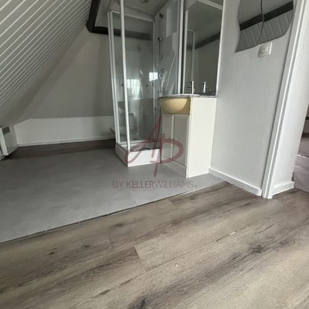 Location Appartement 1 pièce 26m² LA CHAPELLE D ARMENTIERES 59930 - Photo 4