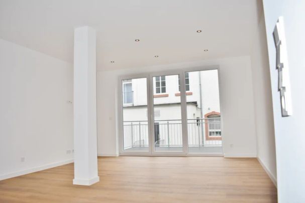 **Erstbezug schöne 3 -Zimmerwohnung mit Balkon im Zentrum von Prüm** - Photo 1