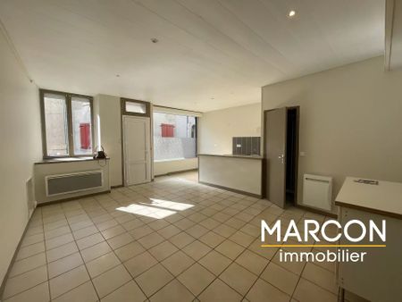 Location Appartement 2 pièces 42m² LA SOUTERRAINE 23300 - Photo 2