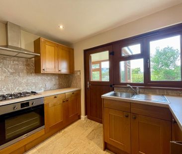 Liskey Hill Crescent - Photo 6