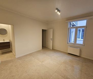 Appartement te huur - Foto 2