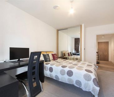 1 bedroom flat to rent - Photo 6
