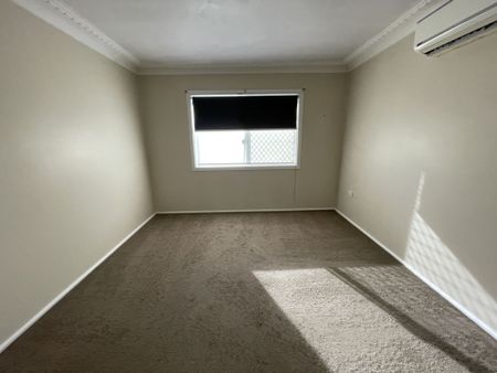 3 Bedroom Home - West Kempsey - Photo 2