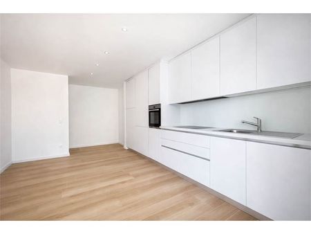 Appartamento 2.5 locali con balcone - Photo 3