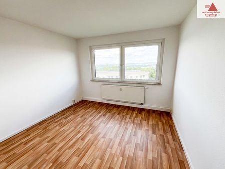 3-Raum-Wohnung mit Balkon im Barbara-Uthmann-Ring - Annaberg-Buchholz! - Foto 4