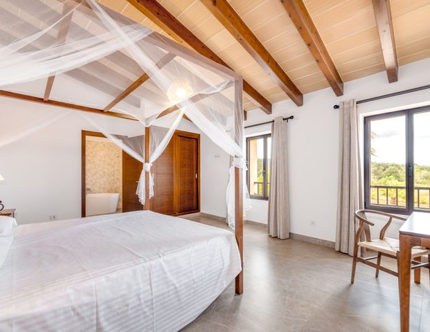 Idyllische Finca im Herzen Mallorcas mit Sauna und Pool mit Jacuzzi in Santanyí, behindertengerecht - Foto 1