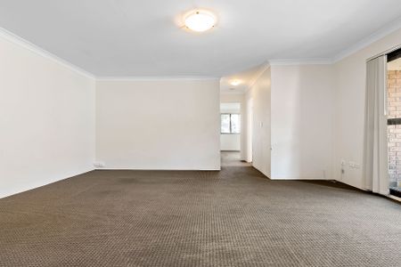 8/19 Caroline Street, Westmead. - Photo 2