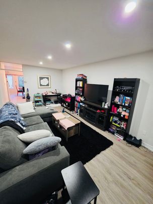 For Lease - 5 Brecken Drive, Georgina, Ontario - Photo 1