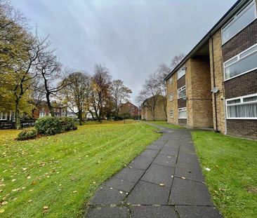 2 bedroom ground floor flat to rent - Photo 1