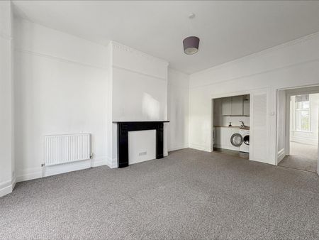 Carisbrooke Road, St. Leonards, TN38 0JN - Photo 2