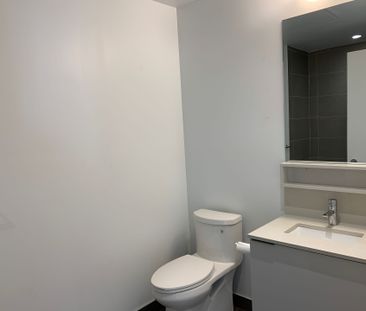 For Lease - 5 Buttermill Avenue Unit# 4211, Vaughan, Ontario - Photo 2