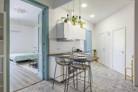 Carrer d'Aragó, Barcelona, Catalonia 08011 - Photo 4