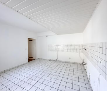 ATTRAKTIVE 3,5 ZIMMERWOHNUNG IN GUTER LAGE ZU MIETEN! - Photo 6