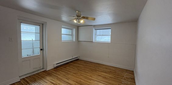 Grand 3 1/2 Lumineux, 4 Appareils Inclus - Photo 3