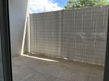 Location Appartement 2 pièces 34m² MARSEILLE 10ème - Photo 5