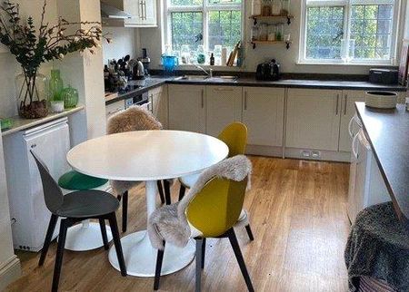 3 bedroom terraced house to rent - Photo 4