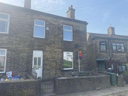 Campbell Street, Queensbury, Bradford, BD13 - Photo 2