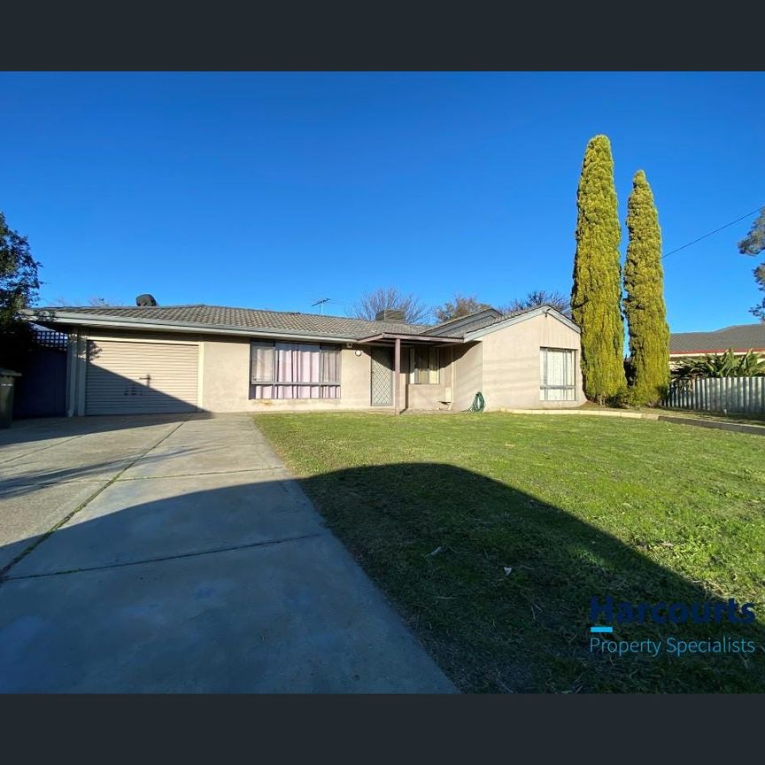 Your Perfect Family Home in a Quiet Cul-de-Sac - Photo 1