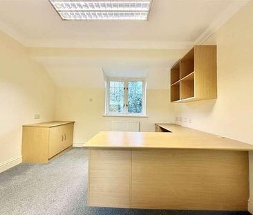 Parkfield View, Potters Bar, Hertfordshire, EN6 - Photo 4