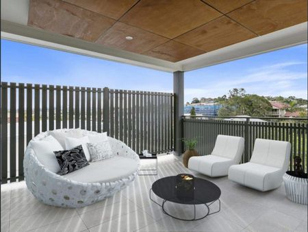 Modern Two Bedroom Unit - Photo 5