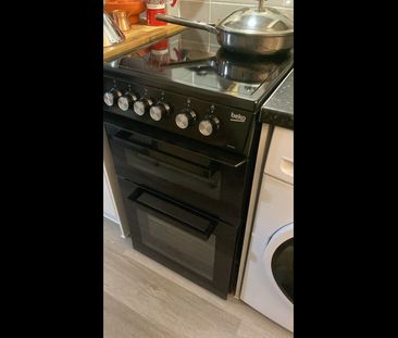 1 Bed Terraced House, Hazle Way, SE1 - Photo 4