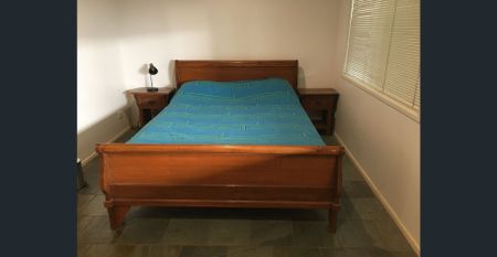 EAGLE JUNCTION – LOCATION, LOCATION, LOCATION – ALL BILLS INCLUDED - Photo 4