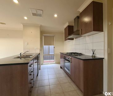 Quiet street, Wyndham Vale – 3 Bedrooms, 2 bathrooms, 1 car space - Photo 6