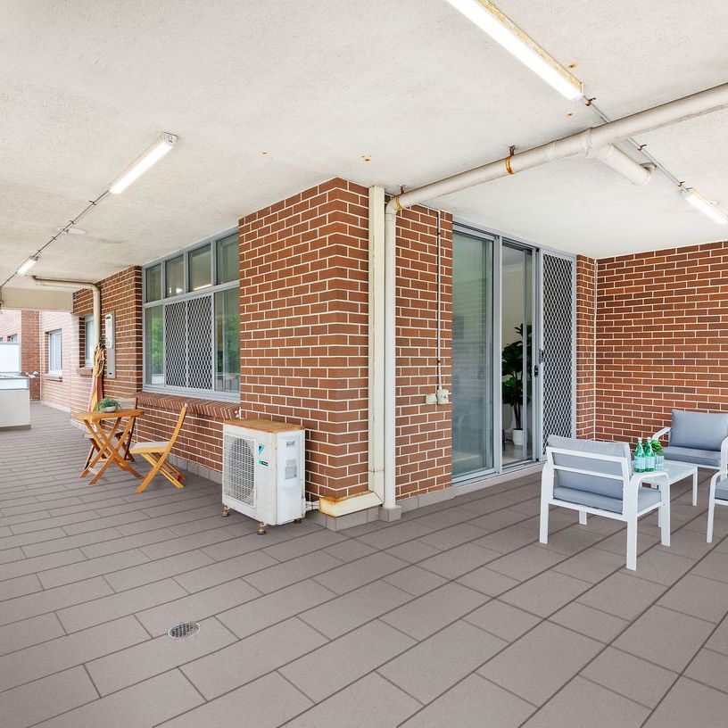 Spacious & Stylish Apartment With Huge Entertaining Terrace - Photo 1