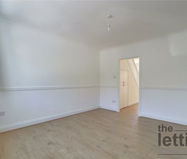 Goat Lane, Enfield, Middlesex, EN1 4UB - Photo 1