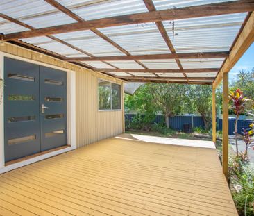 freshly renovated three-bedroom home - Photo 5