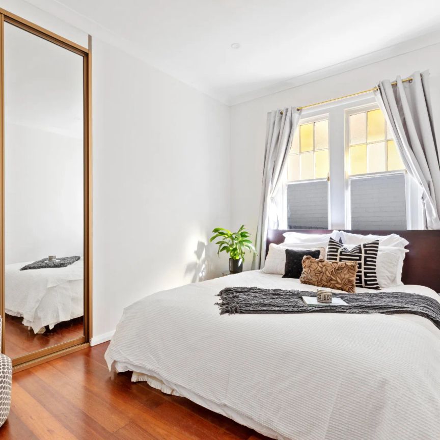 5 Devonshire Street, Crows Nest. - Photo 1