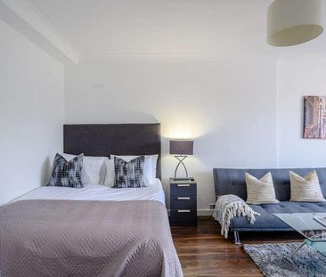 Hill Street, Mayfair, London, W1J - Photo 5