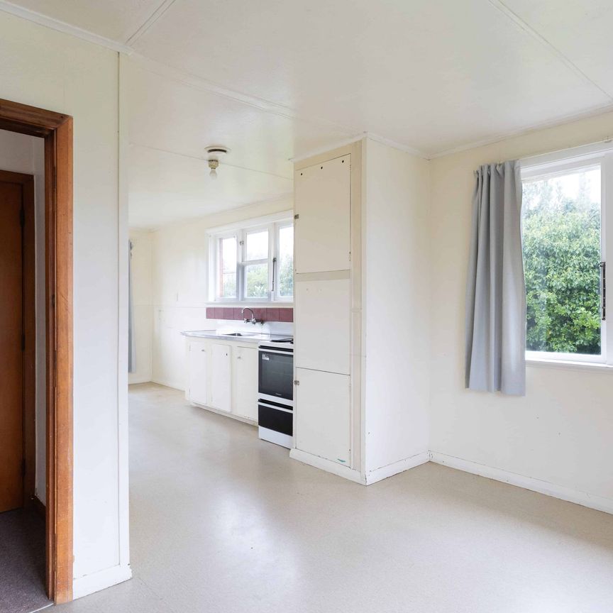 Brighton Crescent - Two Bedrooms - Photo 1