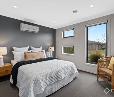 Elegant Family Home for Lease in Beaconsfield - Photo 4