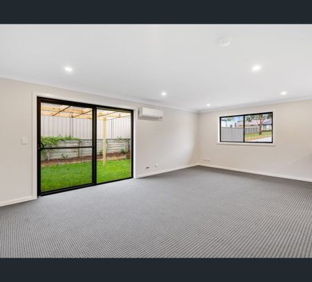 3/267 Denton Park Dr, Aberglasslyn, NSW 2320 - Photo 4