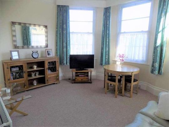 Moorcot, Kents Road, Torquay, TQ1 - Photo 1