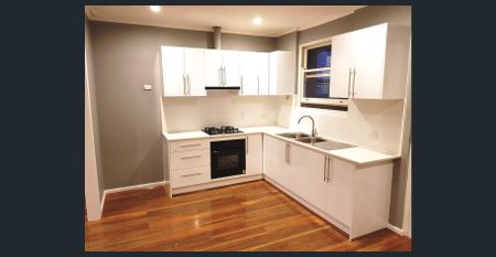 Spacious, Stylish & Move-In Ready Family Home - Photo 5