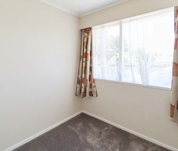 Welcome to your new home in Kelson! - Photo 5