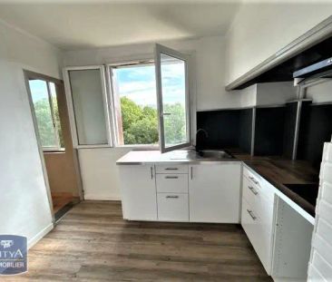 Appartement à louer 4 pièces 70.17m² - Photo 1