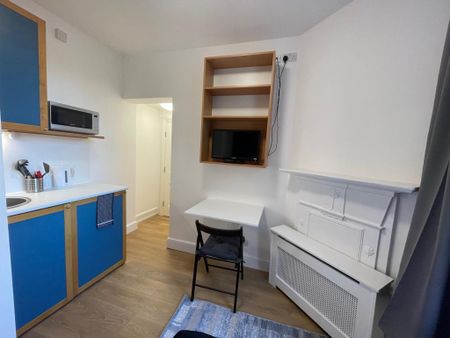 Studio to rent - Photo 2