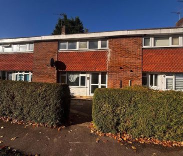 3 bedroom terraced house to rent - Photo 1