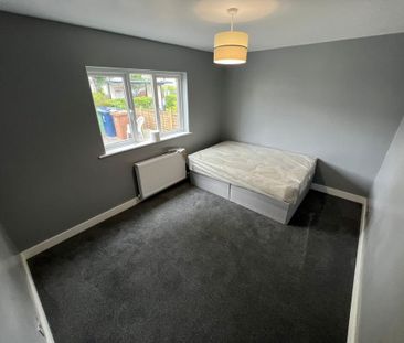6 bedroom semi-detached house to rent - Photo 6