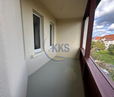 Große Dachgeschosswohnung mit Balkon und Blick ins Grüne ab 15.11.2024 - Photo 6